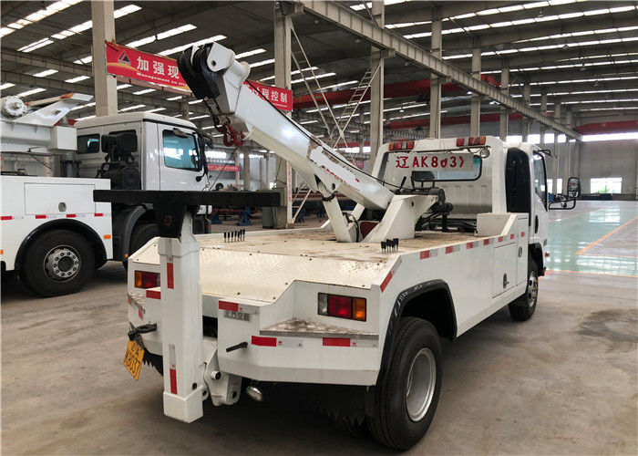 Standard Emission Road Wrecker Truck , Isuzu Truck Wreckers For Highway